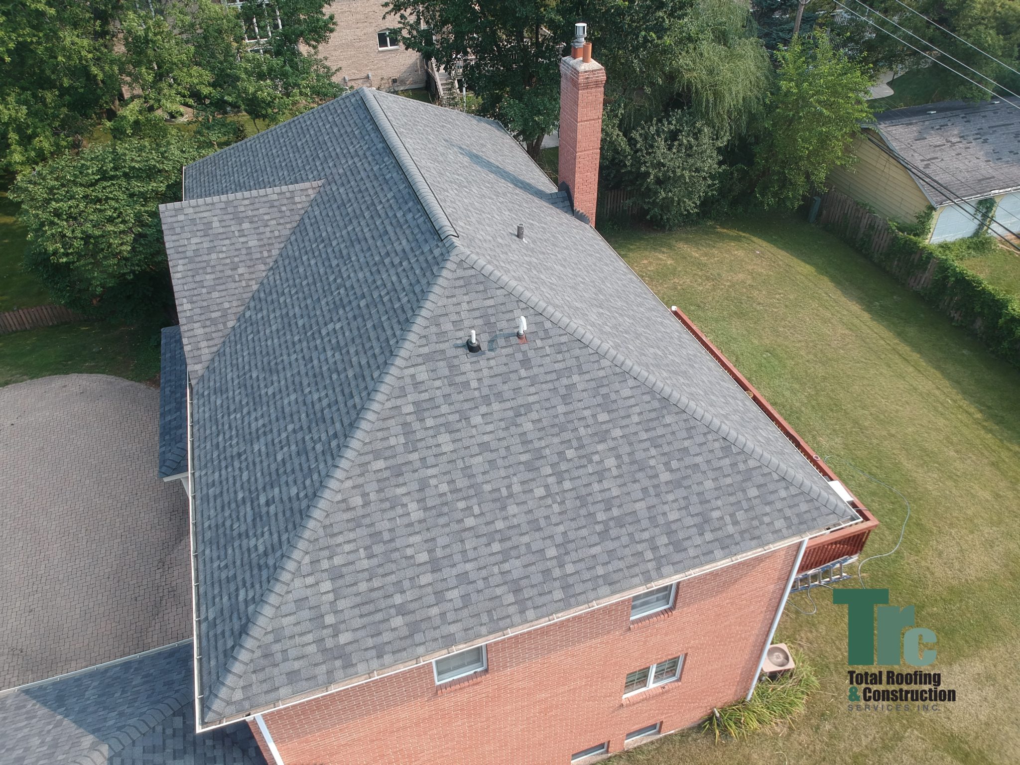Owens Corning Oakridge roofing system in Peotone, Illinois